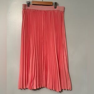 Elegant Pink Pleated Skirt
